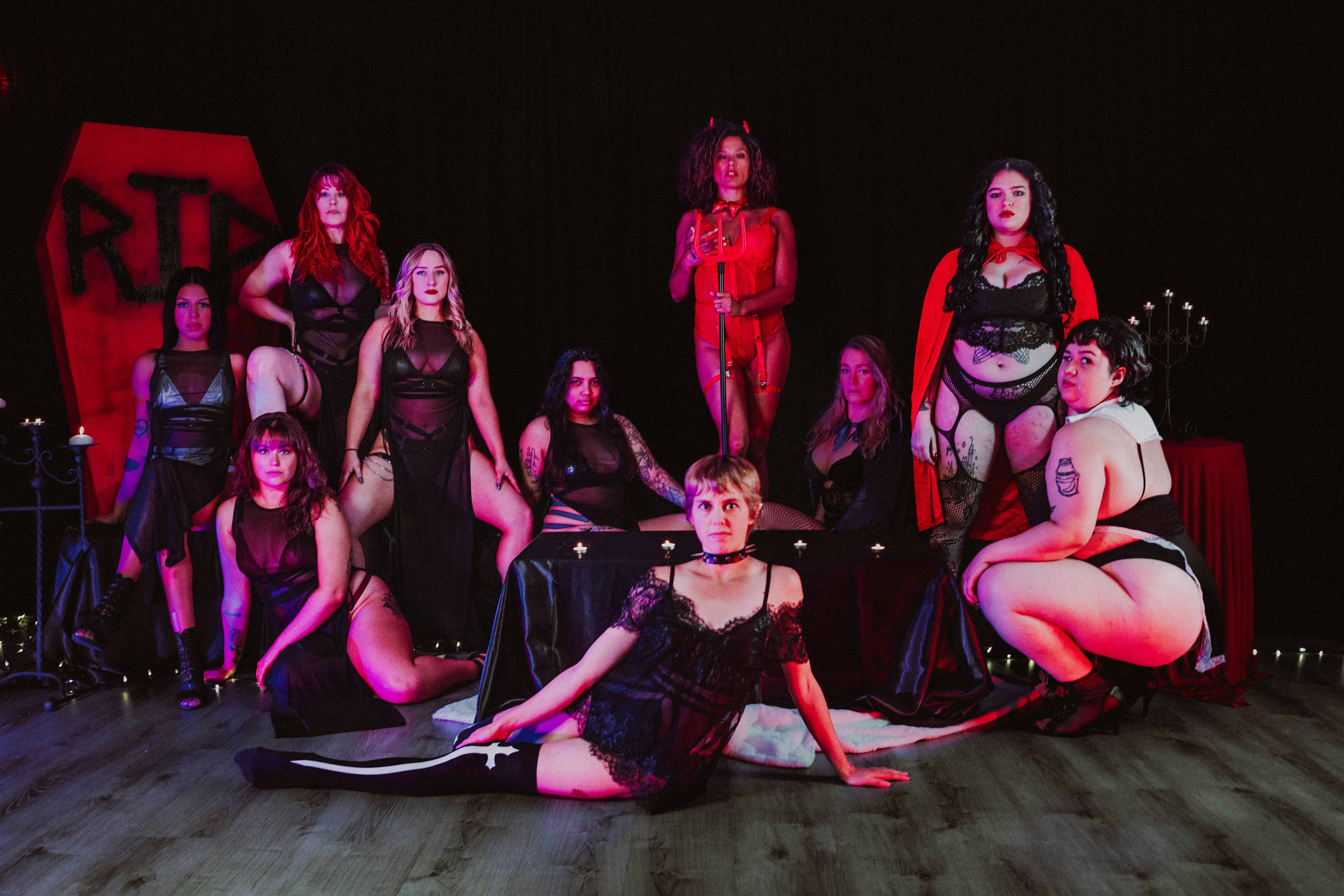 XXXCAPE Presents… Halloween Edition Burlesque Show! – Eugene, OR