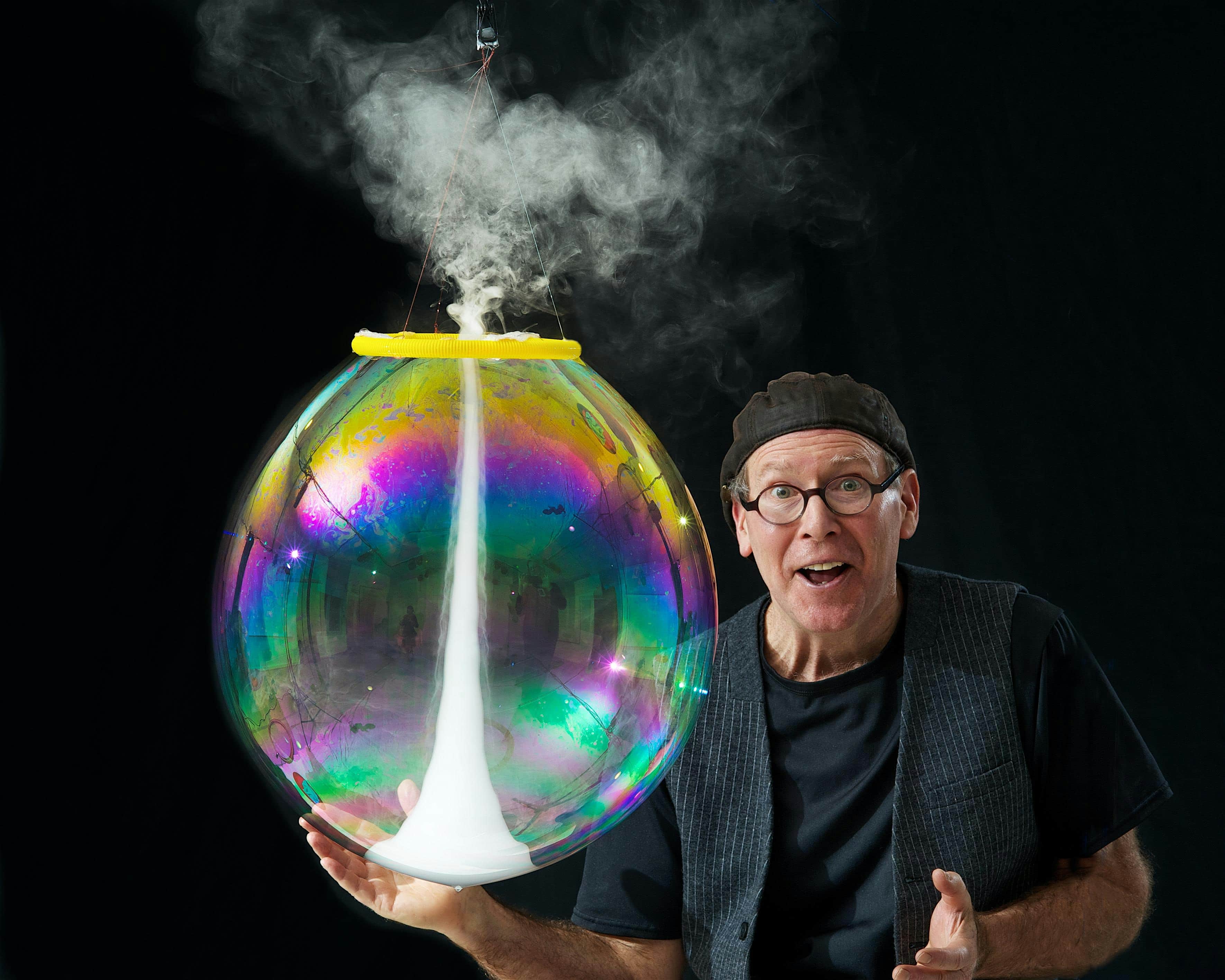 The Amazing Bubble Man – Salem, OR