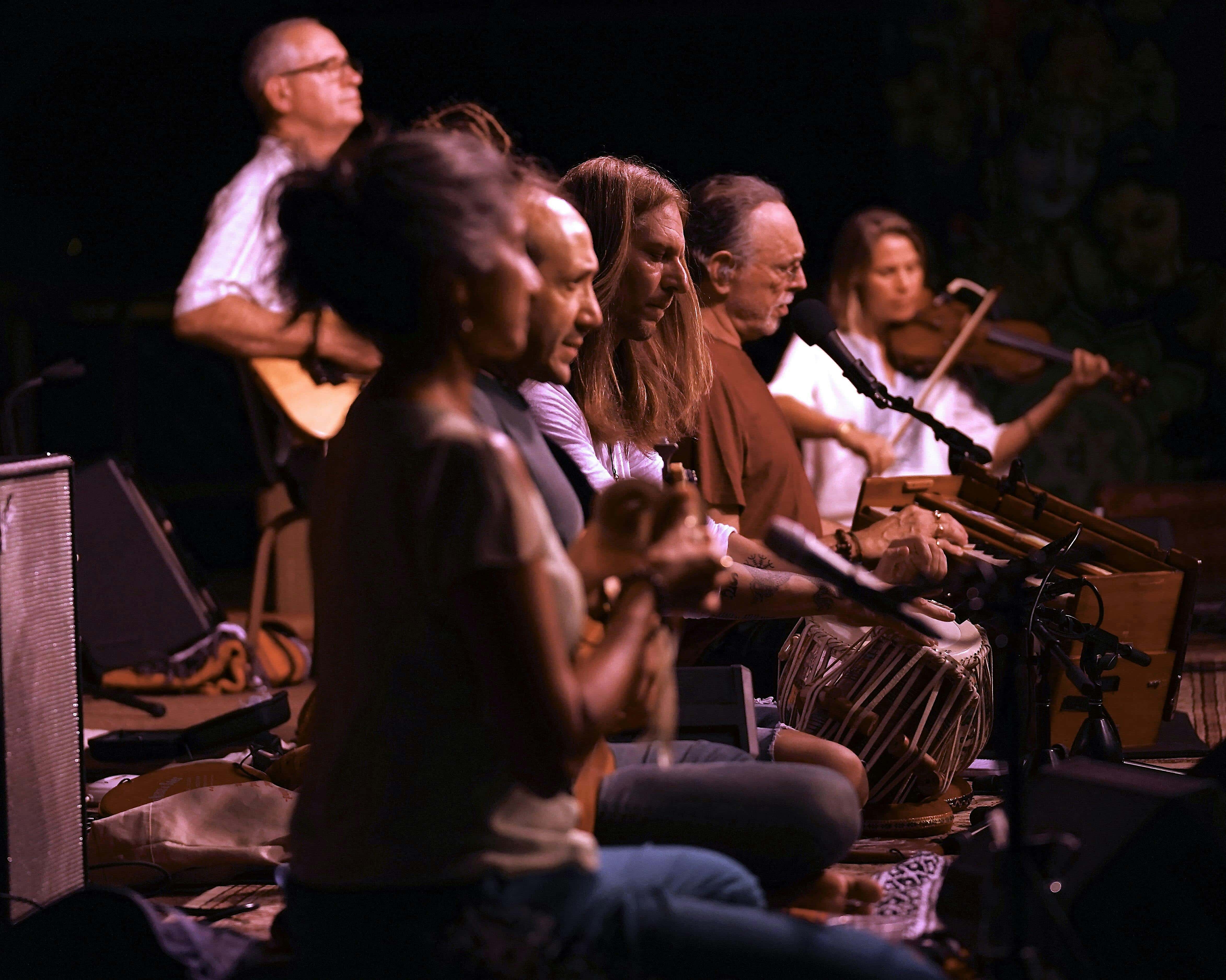 Krishna Das & Friends Thanksgiving Sunday Maui Satsang / Kirtan – Lahaina, HI