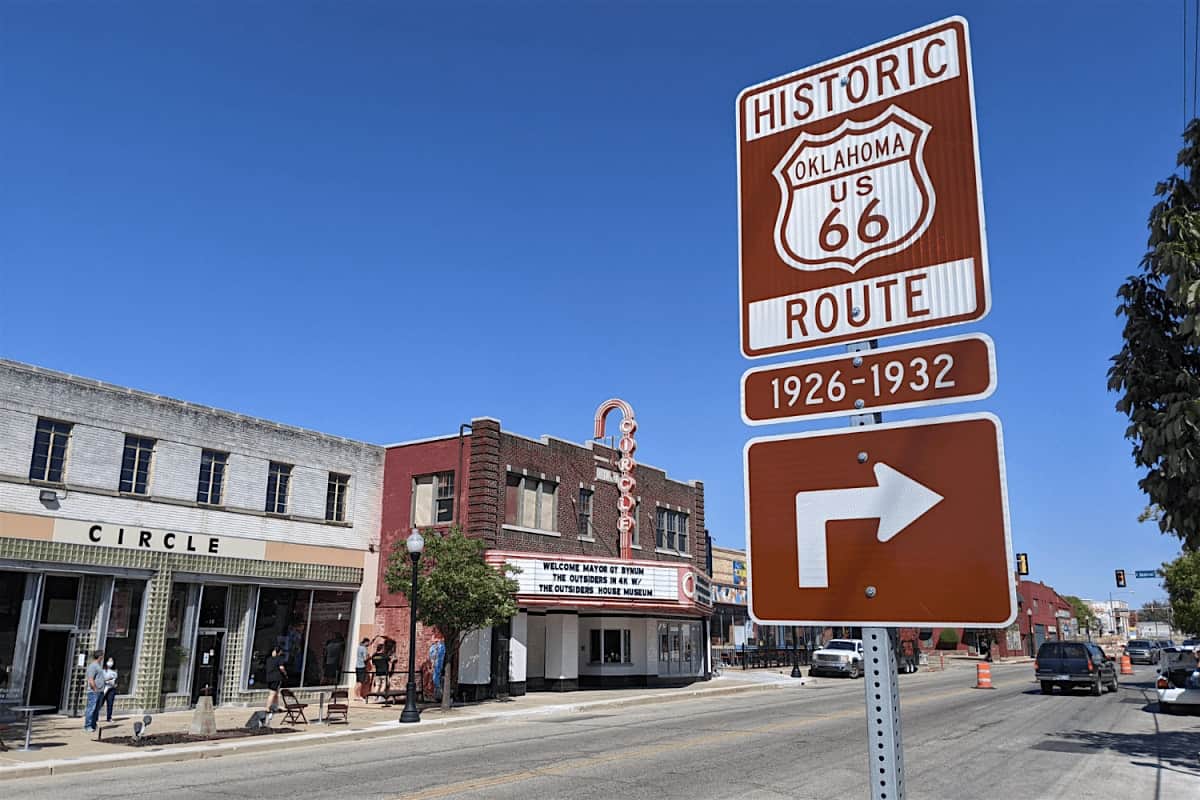 TFA TOURS | Kendall Whittier: Historic Circle Cinema & More – Tulsa, OK