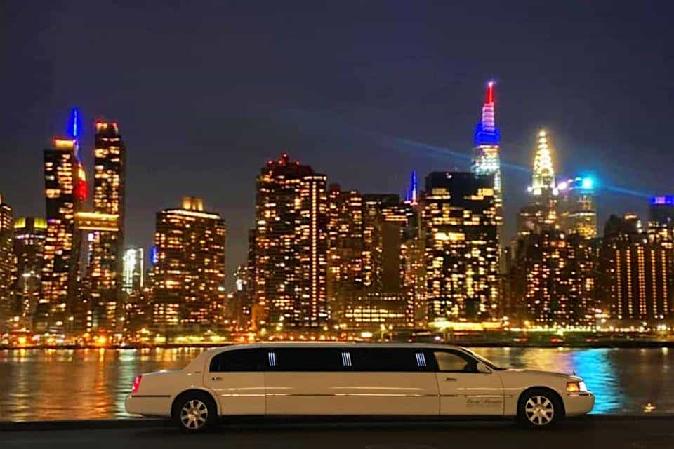 STRETCH LIMO PRIVATE TOUR 2024 | NYC – New York, NY