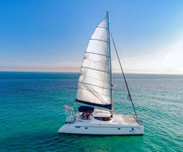 Catamaran Tour to Isla Mujeres – Quintana Roo, Mexico