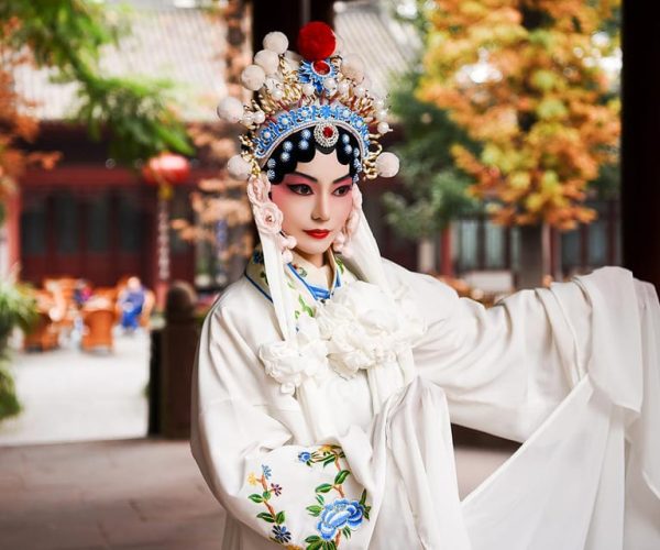 Chengdu: Sichuan Opera Show & Covered Bowl Tea & Massage – Southwestern China, China