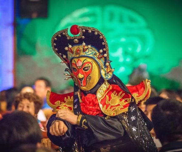 Chengdu: Sichuan Opera Shu Feng Yan Yun Evening Show Ticket – Southwestern China, China