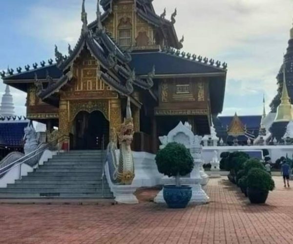 Chiang Mai: Bua Tong Sticky Waterfall And Wat Ban Den – Chiang Mai Province, Thailand