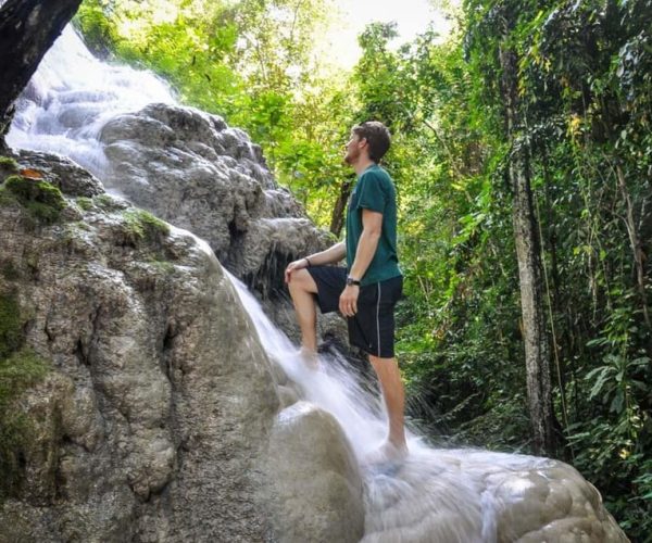 Chiang Mai: Chiang Dao Cave, Sticky Waterfall with Longneck – Chiang Mai Province, Thailand