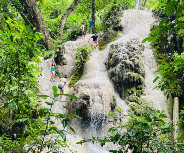 Chiang Mai: Enjoy climbing Sticky waterfall – Chiang Mai Province, Thailand