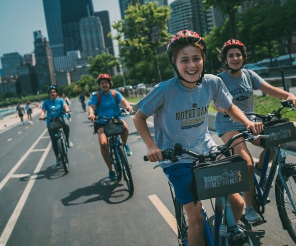 Chicago: Downtown Family Food Tour by Bike with Sightseeing – Chicago, Illinois