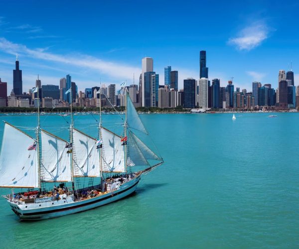 Chicago: Lake Michigan Educational ‘Tall Ship Windy’ Cruise – Chicago, Illinois