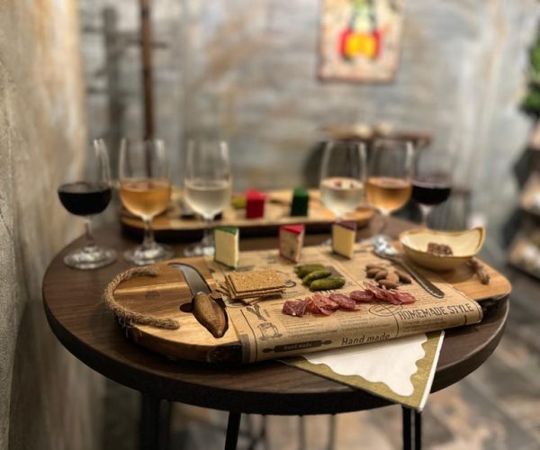 City of Bath: British Wine and Cheese Tasting Experience – Somerset, United Kingdom