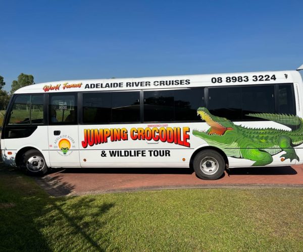 Darwin: The Croc Bus to the Famous Jumping Crocodile Cruise – Northern Territory, Australia