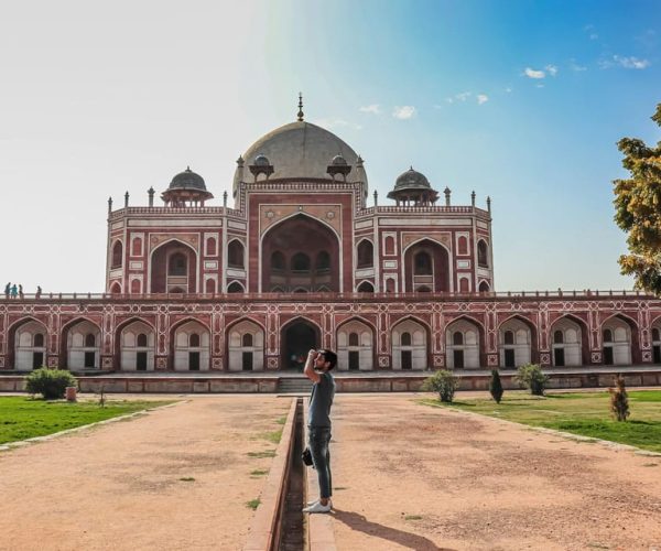 Delhi: Private Guided Day Trip of Old & New Delhi by Car – New Delhi, India