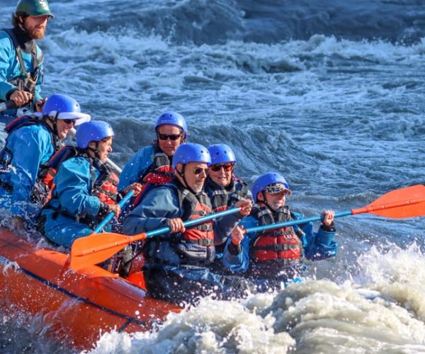 Denali, Alaska: Canyon Wave Raft Class III-IV Paddle/Oar – Alaska, Alaska