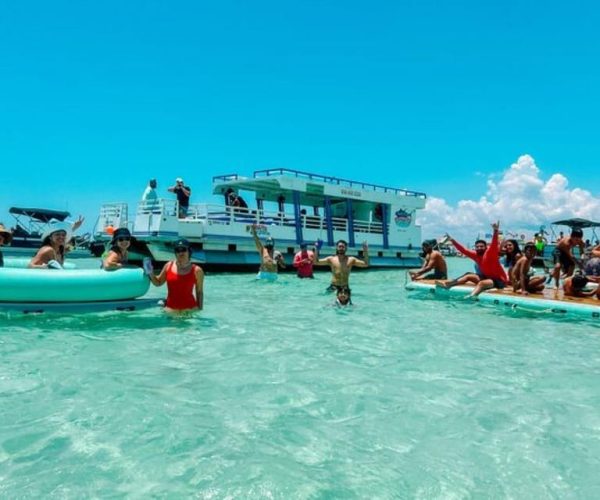 Destin: Crab Island Sandbar Boat Trip – Destin, Florida