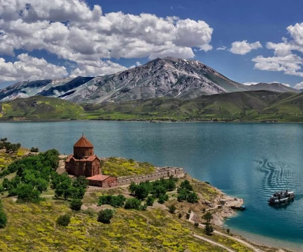 “Discover Armenia in one day-From Tbilisi – Ararat Province, Armenia