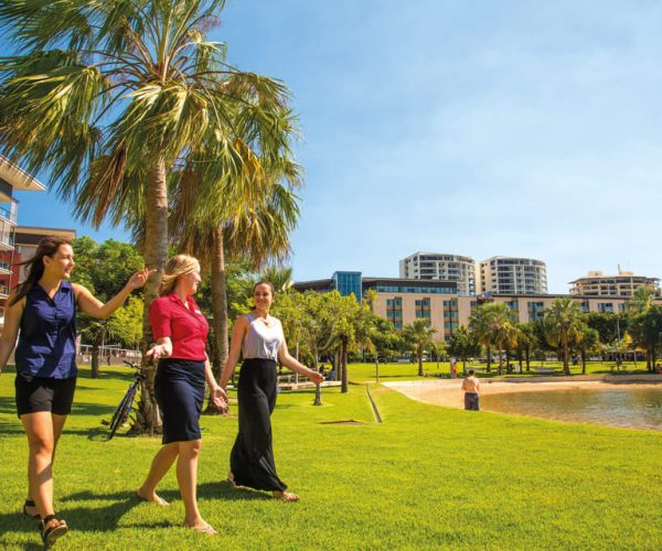 Discover the City of Darwin: Half-Day City Coach Tour – Northern Territory, Australia