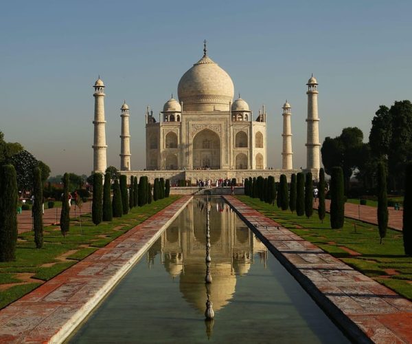 Exclusive Overnight, Mohabbat -E- Taj City Agra Tour – Uttar Pradesh, India