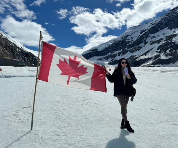 From CalgaryCanmore Columbia Icefield, Peyto Lake, Bow Lake – Alberta, Canada