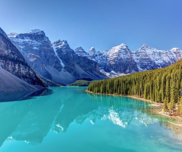 From Canmore: Lake Louise, Moraine and Emerald Lake Day Tour – Alberta, Canada