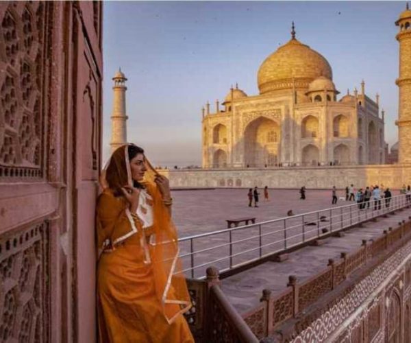 From Delhi: Taj Mahal & Agra City Private Tour By Suv Car – Uttar Pradesh, India