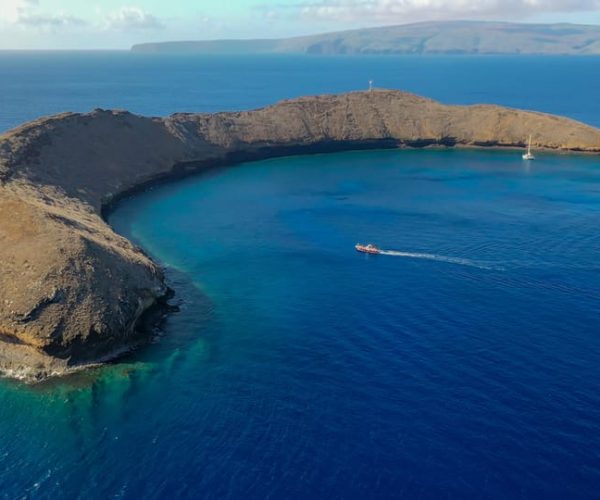 From Kihei: Molokini Crater and Turtle Town Snorkeling – Lahaina, Hawaii