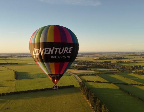 From Methven: Hot Air Balloon Flight in Canterbury with Wine – South Island, New Zealand