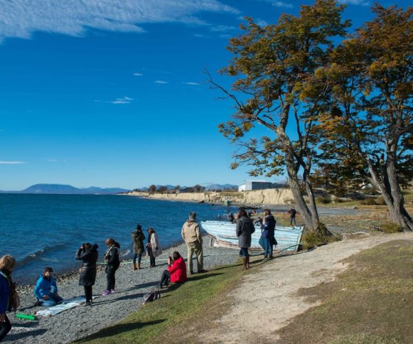 From Ushuaia: Fagnano and Escondido Lakes Tour – Tierra del Fuego, Argentina