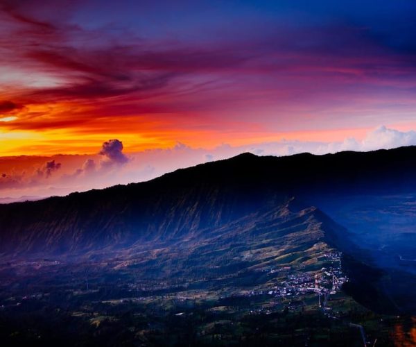 From Yogyakarta: 3Days Customize Bromo ijen Vulcano – Java, Indonesia