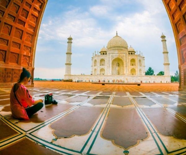 Golden Triangle City Highlights Delhi – Agra – Jaipur – Rajasthan, India