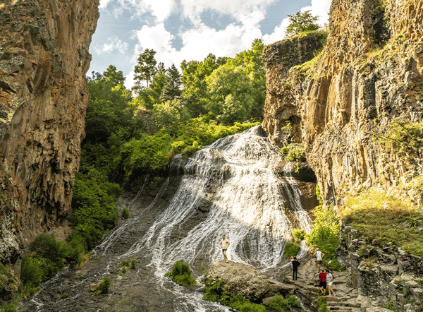 Group tour: Khor Virap, Noravank, Jermuk with wine tasting – Ararat, Armenia