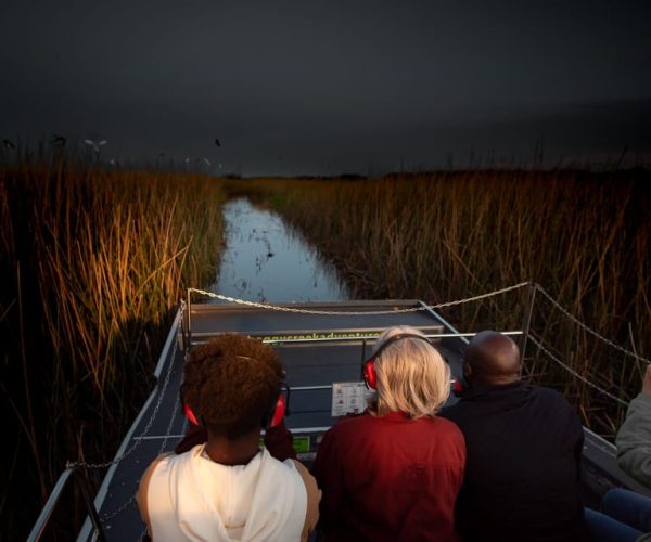 Kissimmee: Boggy Creek Airboats Adventures Night Tour Ticket – Everglades City, Florida