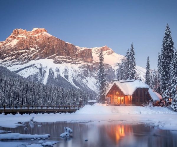 Lake Louise, Emerald Lake and Peyto Lake day tour from Banff – Alberta, Canada