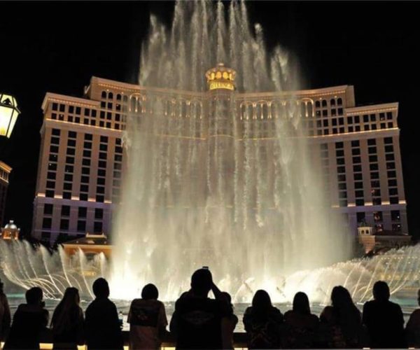 Las Vegas: 7 Wonders Night Tour with Hotel Pickup – Las Vegas, Nevada