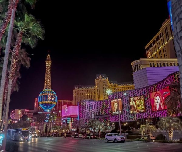 Las Vegas: Las Vegas Strip Night Tour with Spanish Guide – Las Vegas, Nevada