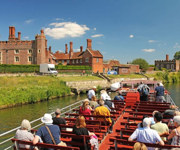 London: Westminster to Hampton Court River Thames Cruise – Greater London, United Kingdom