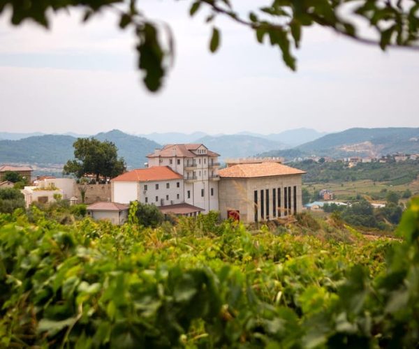 Lundër: Lundra Winery Guided Tour with Wine Tasting – Tirana County, Albania