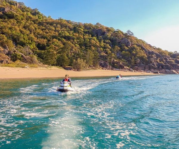 Magnetic Island Five Beach Bay 90-Minute Jet Ski Tour – Queensland, Australia