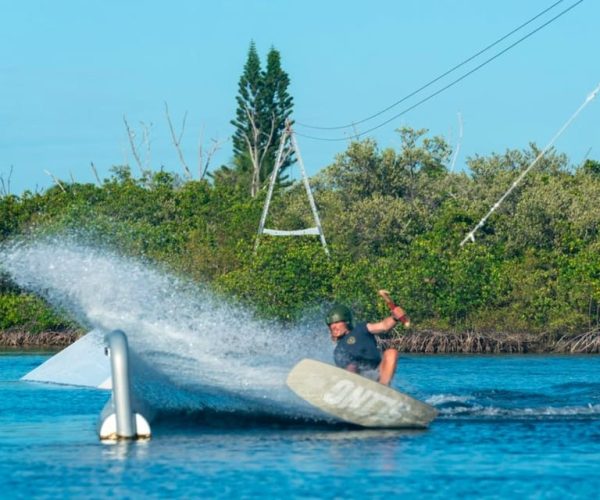 Marathon: Private Cable or Cable Kiteboarding Session – Marathon, Florida