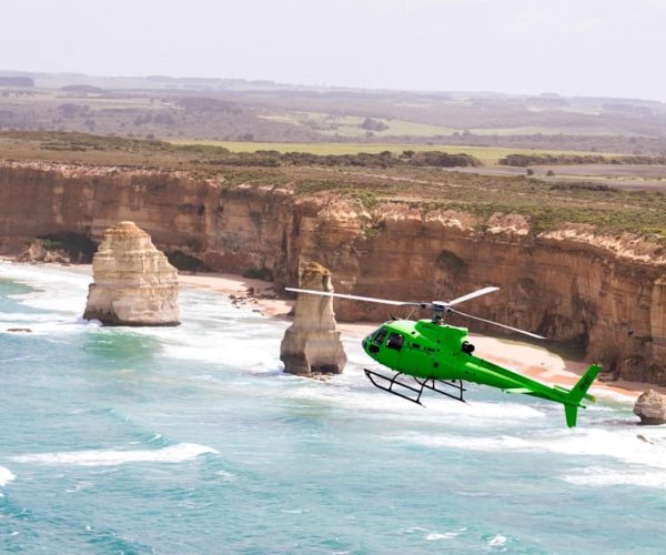 Melbourne: Private Helicopter Flight to the 12 Apostles – Victoria, Australia, Australia