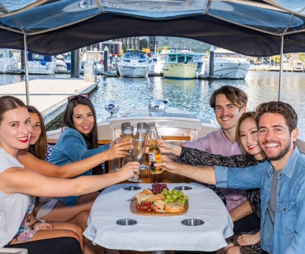 Melbourne: Private Yarra River Cruise w/ Cheese & Wine – Victoria, Australia, Australia