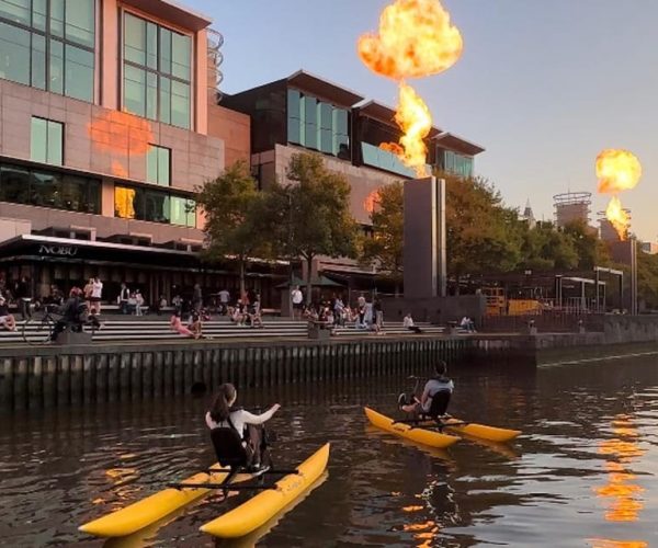 Melbourne: Yarra River Twilight Waterbike Tour – Victoria, Australia, Australia