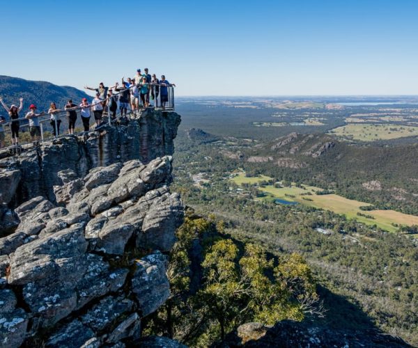 Melbourne to Adelaide: 3-Day Great Ocean Road Grampians Tour – Victoria, Australia, Australia