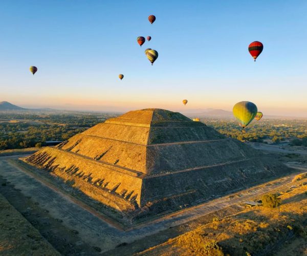 Mexico City: Teotihuacan Air Balloon Flight & Cave Breakfast – State of Mexico, Mexico