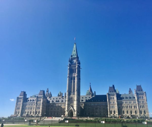 Montreal: Private Day Tour to Ottawa – Ontario, Canada