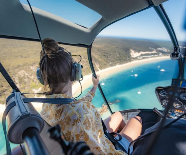 Moreton Island: Tangalooma Snorkel Tour with Helicopter Tour – Queensland, Australia