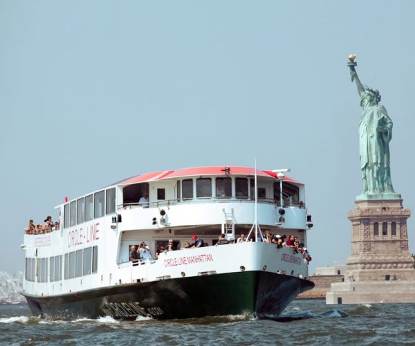 NYC: Circle Line 90-min Landmarks Cruise Skip-The-Box-Office – New York City, New York