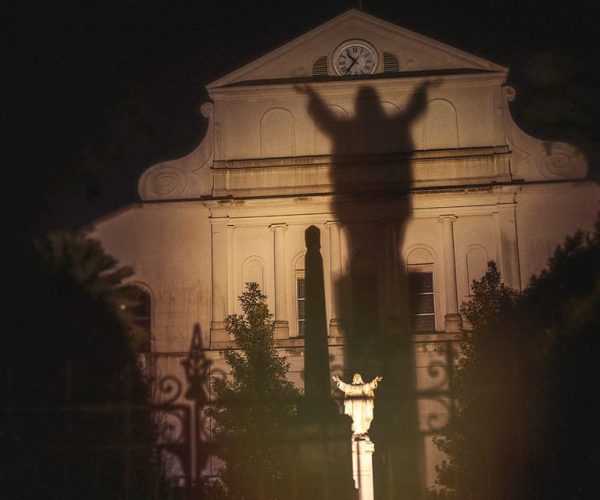 New Orleans: Ghost, Crime, Voodoo, and Vampires Guided Tour – New Orleans, Louisiana