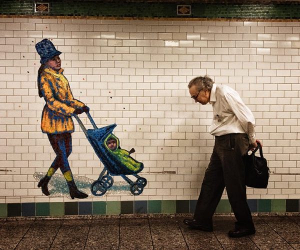 New York City:Subway Stations, Murals, and People Photo Tour – New York City, New York