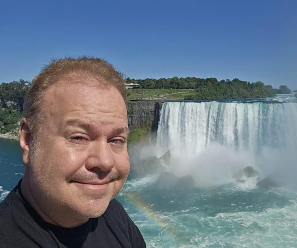 Niagara Falls: Canada with a Portuguese-speaking guide! – Ontario, Canada