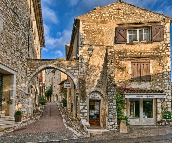 Nice: Medieval Villages Full-Day Guided Trip – Provence-Alpes-Côte d’Azur, France